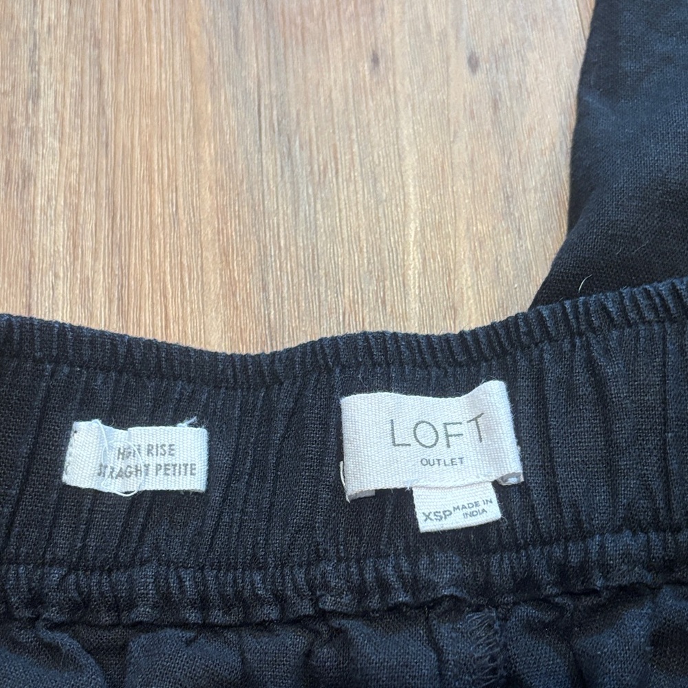 Black Button-Front Pants Flowy with Ankle style - Picture 2 of 3